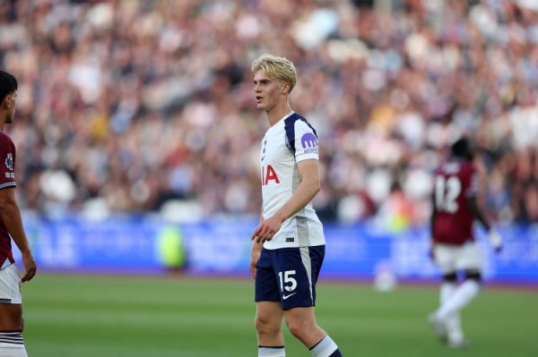 贝里瓦尔: 打进英超首球感觉非常棒, 这是理想 成真的时刻 贝里瓦尔: 打进英超首球感觉非常棒, 这是理想 成真的时刻