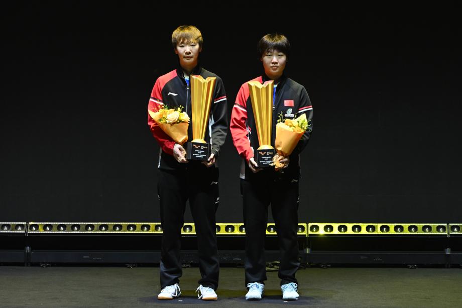 [图]王曼昱/蒯曼反转   夺得WTT中国四项冠军女双第一名  国乒今日战况最新消息