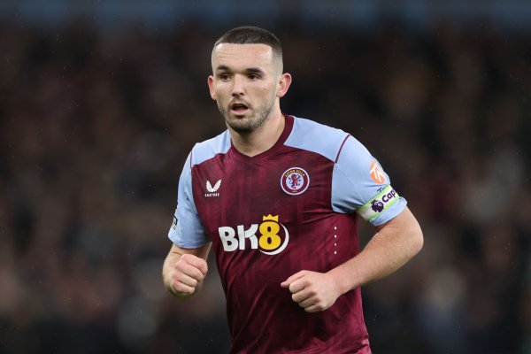 电讯报：维拉领队  麦金即将与球队续约，他当前合同2027年到期