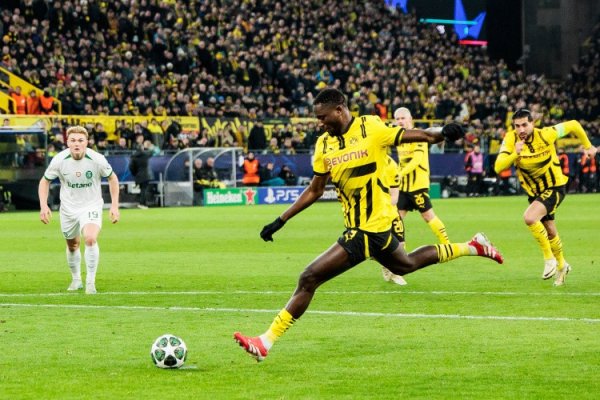 图片报: 吉拉西明夏解约金将降至约5000万欧, 巴萨对其有意 图片报: 吉拉西明夏解约金将降至约5000万欧, 巴萨对其有意