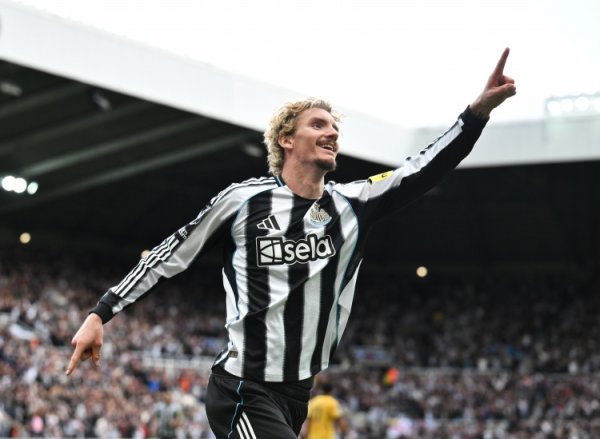 4场4球!英媒:沃尔特马德正适应英超的节奏,并逐渐融入纽卡 4场4球!英媒:沃尔特马德正适应英超的节奏,并逐渐融入纽卡